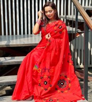 মখমল ও শাটিন কাপড়ের এপ্লিক করা শাড়ি -OP-956